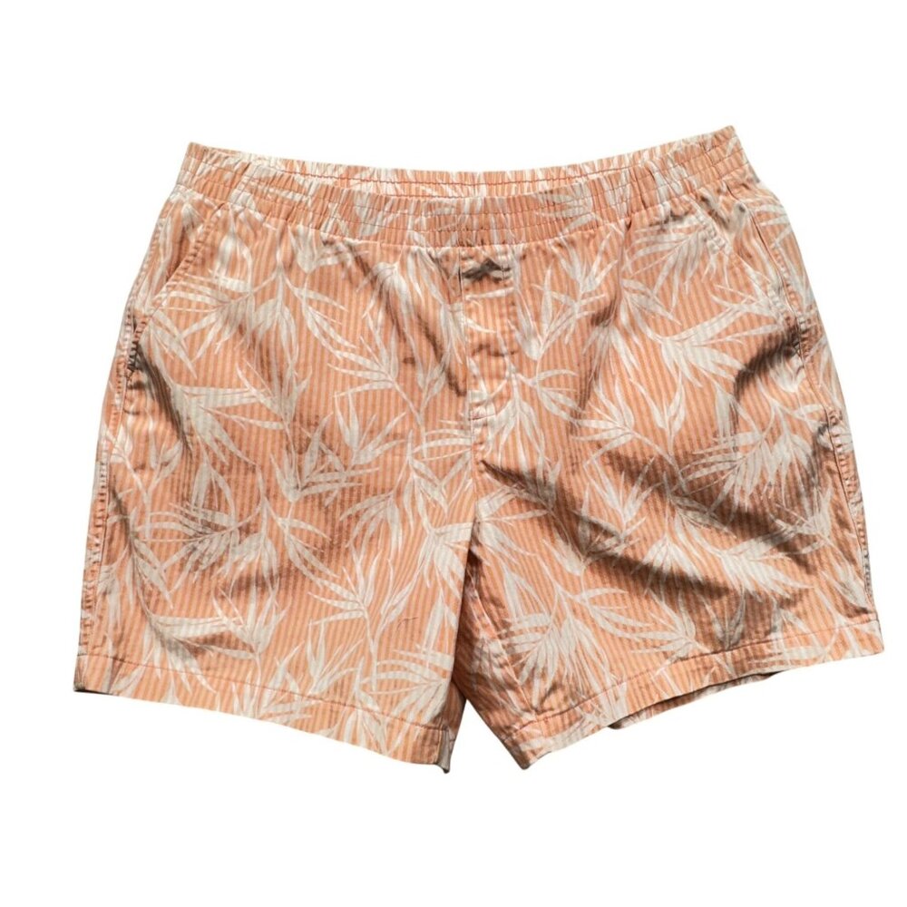 Lands End Womens Mid Rise Shorts Size 18 Peach & White Leaf Print